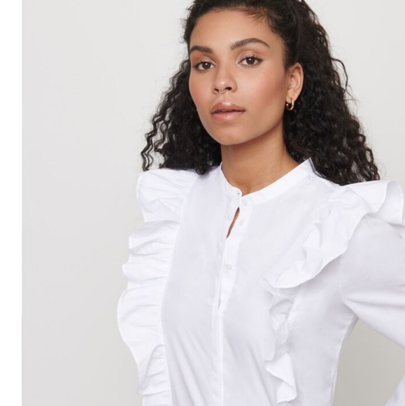 Dynamite white shirt with ruffles - Picture 1 of 3